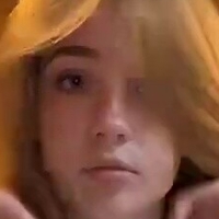 aayeayla Çıplak