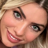 Adrianna Eves Çıplak