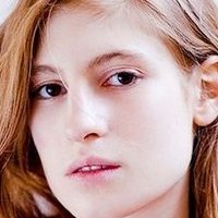 Agathe Bonitzer Çıplak