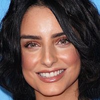 Aislinn Derbez Çıplak