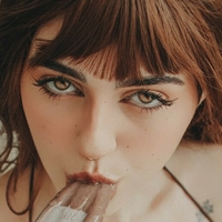 Aliese Çıplak