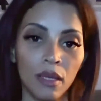 Aline Carvalho Çıplak