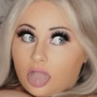 Amyvx Çıplak