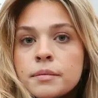 Anja Windl Çıplak