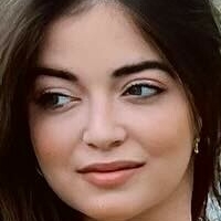 Anna Rita Cerqueira Çıplak