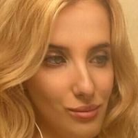 anniechloesworld Çıplak