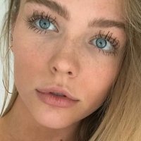 Annika Boron Çıplak