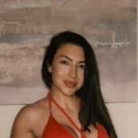 April Nicol Çıplak