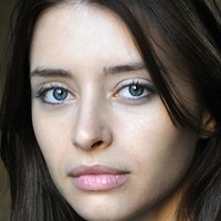 Ariadna Cabrol Çıplak