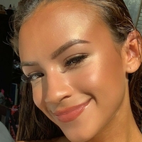 Ariana Barrett Çıplak