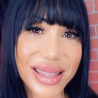 avadevinefree Çıplak