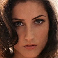 Aylin Alp Çıplak