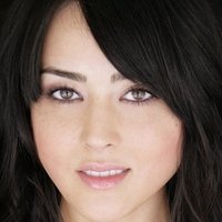 Beatrice Ilg Çıplak