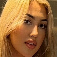 Bella Murphy Çıplak