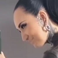 Bellaisadora Çıplak