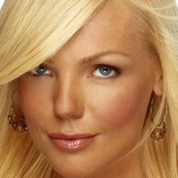 Berglind Icey Çıplak