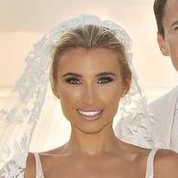 Billie Faiers Çıplak