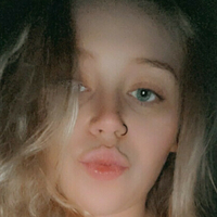 blondiebshort Çıplak