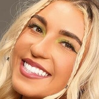 Brinley Reece Çıplak