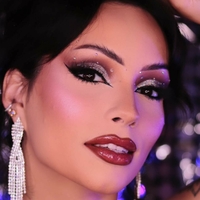 Bruna Luiza Çıplak