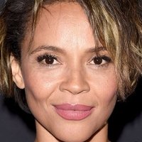 Carmen Ejogo Çıplak