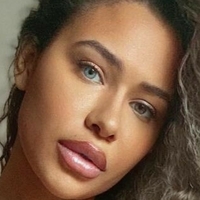Chanelle Mauricette Çıplak