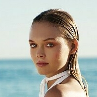 Charlie Schroeder Çıplak