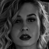 Christina Sigl Çıplak