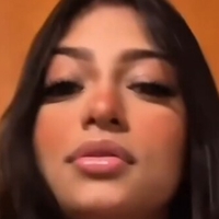 Clara Jenyfer Çıplak