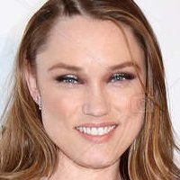 Clare Grant Çıplak