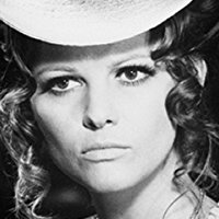 Claudia Cardinale Çıplak