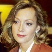 Constanze Engelbrecht Çıplak