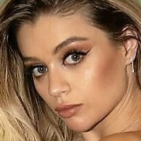 Coral Gonzalez Çıplak