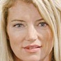 Cynthia Watros Çıplak