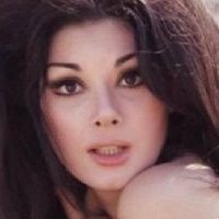 Edwige Fenech Çıplak