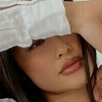 Elaine Thi Çıplak