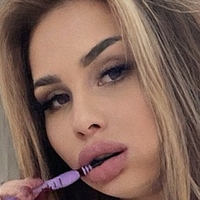 Elissabest Çıplak