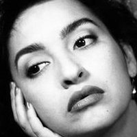 Elizabeth Pena Çıplak