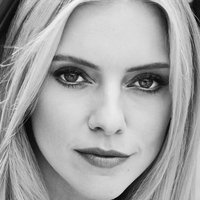 Elle Evans Çıplak