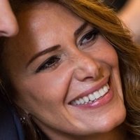 Elsa Fayer Çıplak