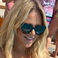 Emily Atack Çıplak