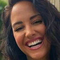 Emily Compagno Çıplak