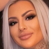 Emily Moldovan Çıplak