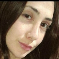 emilyali Çıplak