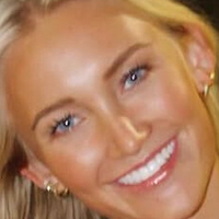 Emma Lipowitz Çıplak