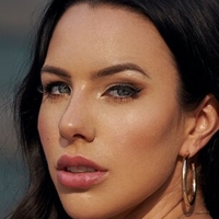 Emma Sinclair Çıplak