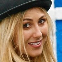 Emma Slater Çıplak