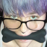 emo_emilie_free Çıplak