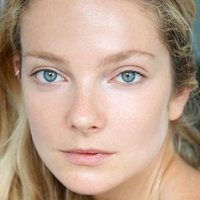 Eniko Mihalik Çıplak