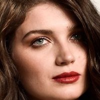 Eve Hewson Çıplak